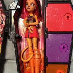 Torile Doll