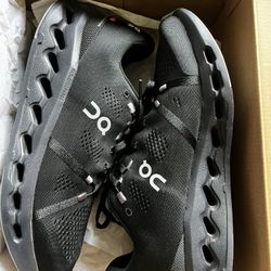 On Cloudsurfer Size 11