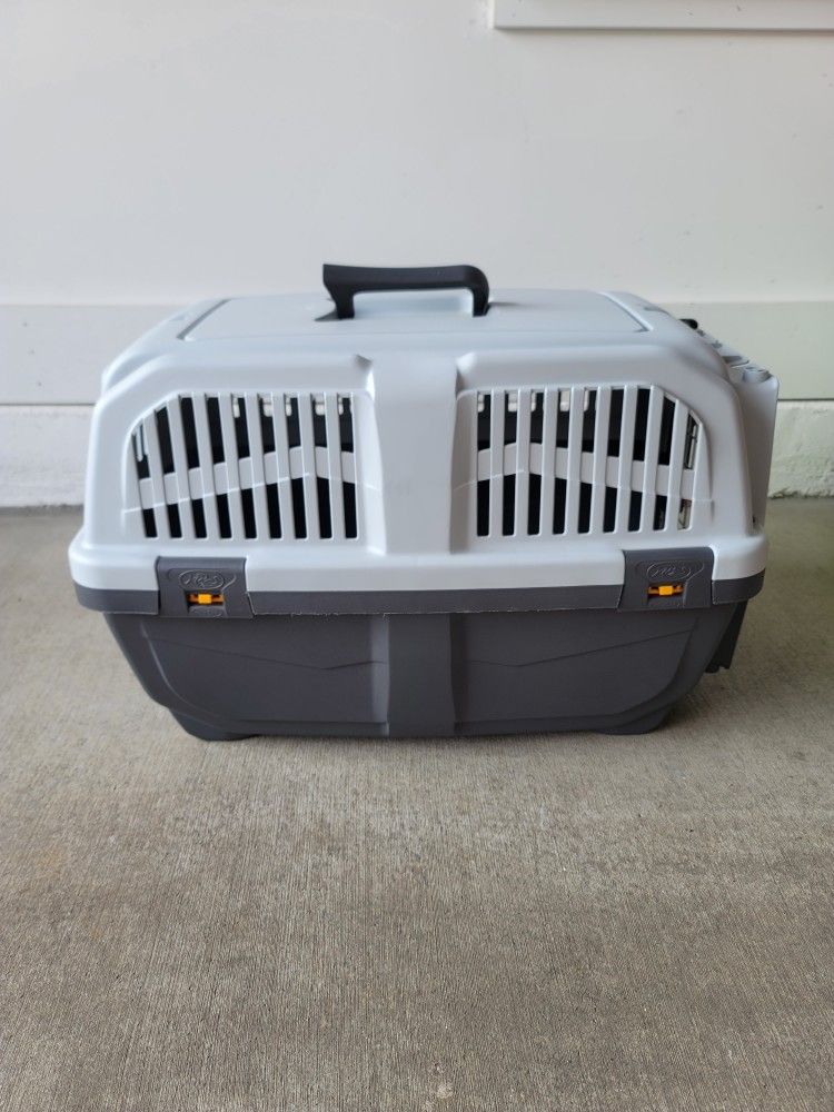 Dog Kennel 