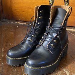 Doc Martens Black Leona Size 9