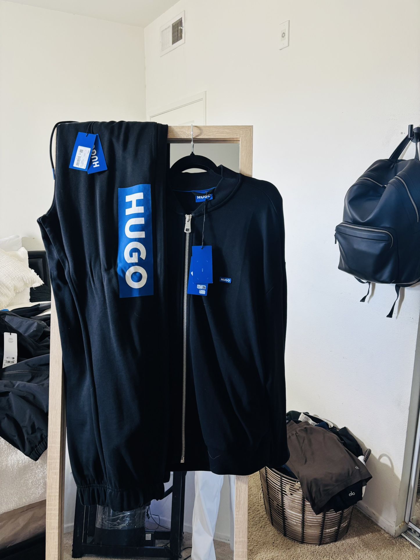 HUGO BOSS 2 Piece Men’s Set