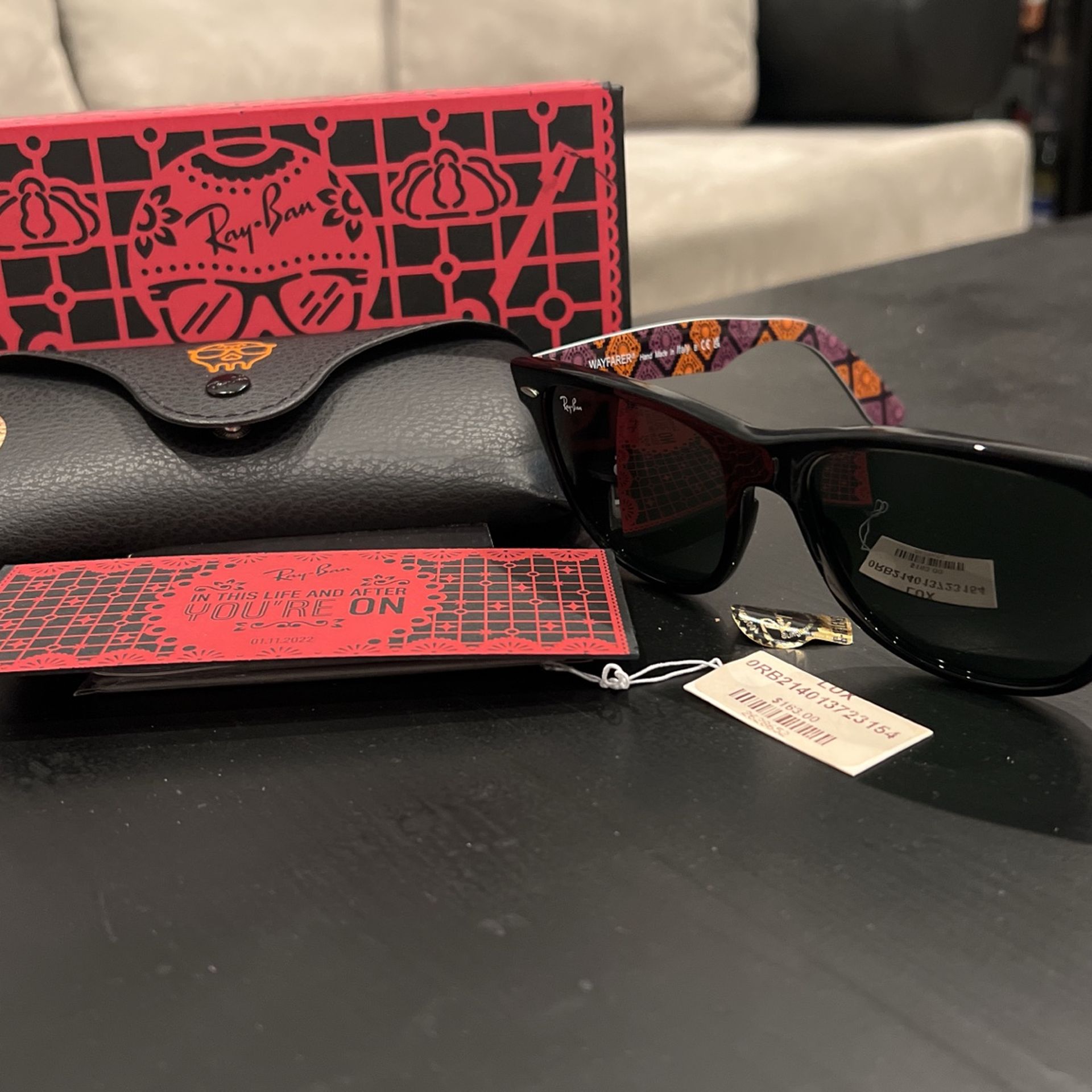 Brand New - Ray Ban Wayfarer