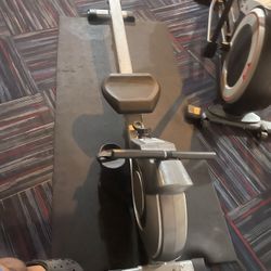 Free Rowing Machine