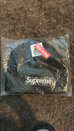 Supreme Black Beanie Hat