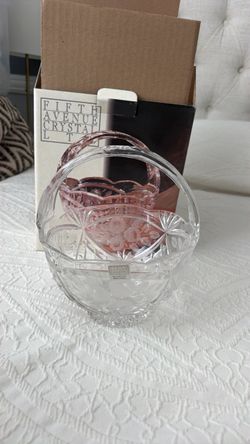 The Vintage Fifth Avenue Crystal Tivoli Garden 8" Basket