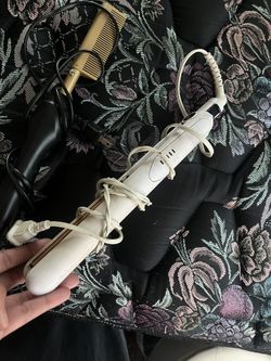 Flat Iron And Hot Comb 