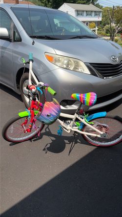 Girls 20” bike w/ matching helmet
