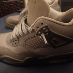 Jordan 4s