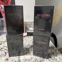 Valentino Perfume 