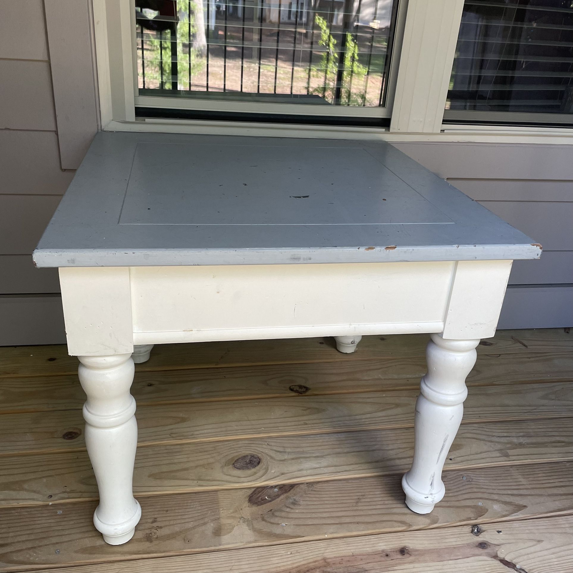 Large White And Grey/Blue Square Table