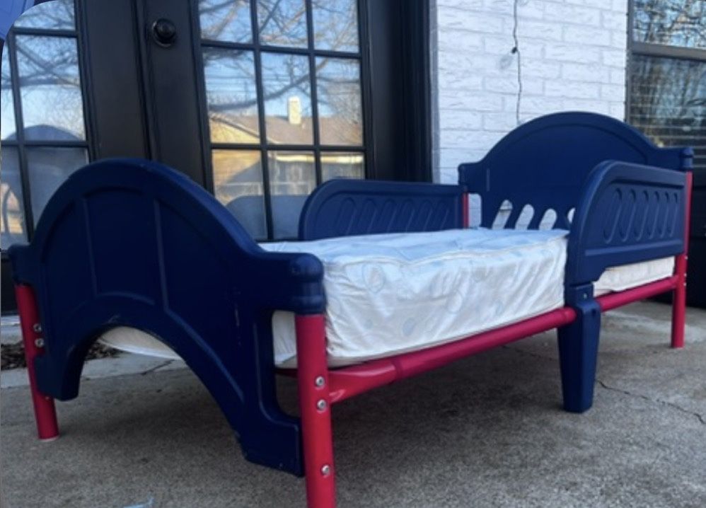 Toddler Bed (unisex)