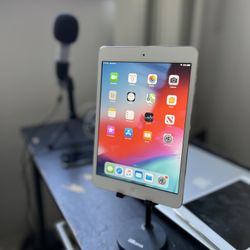 iPad Mini 2 Retina 16GB WiFi Great Condition 