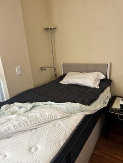 Full size Storage bed with mattress