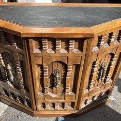 Mid Century Console Cabinet with shelf vintage side&end table L37”*D15”*H28”(address in description)