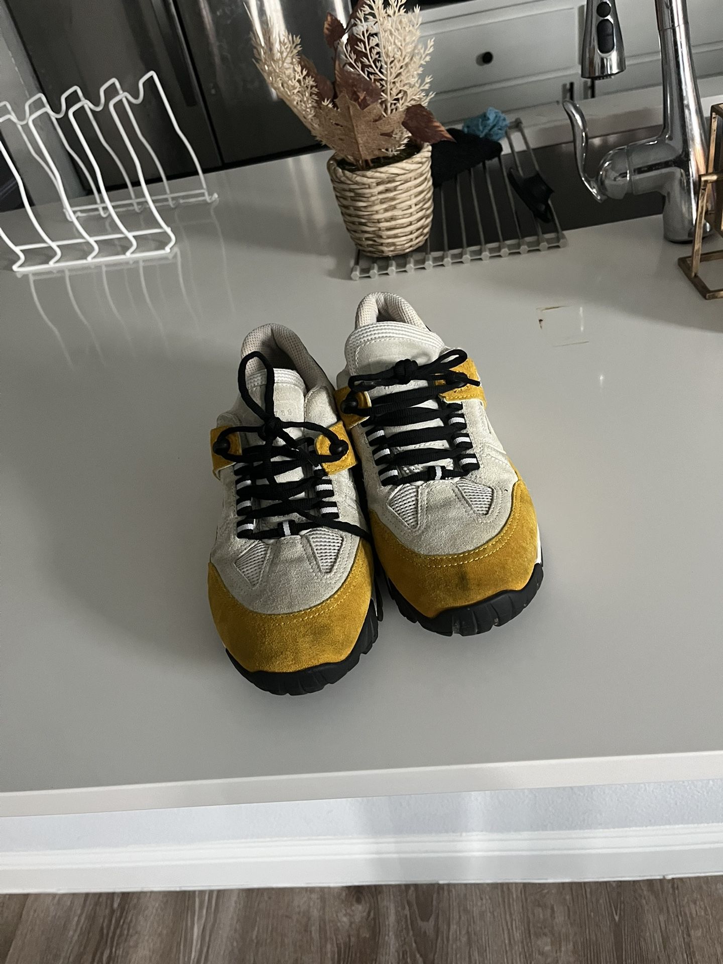 Maison margiela security マルジェラ 42 Maison margiela security マルジェラ 42 - メルカリ