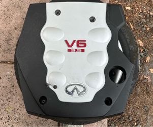 Infiniti V6 3.5 Engine Cover