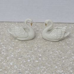Lenox Vintage Porcelain Swan Set 24K Gold Trim Ivory White Place Card Holder