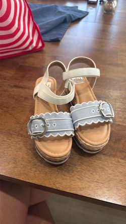 Sandals size 2