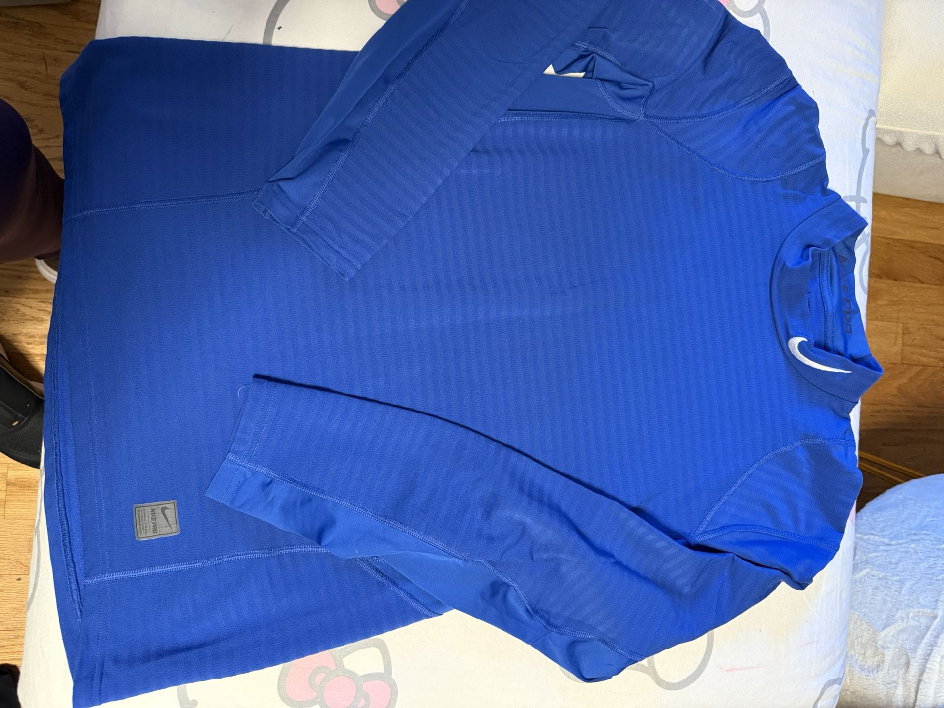 Nike Men’s Long Sleeve T Shirt