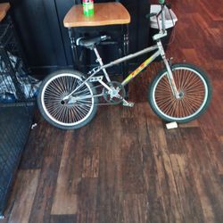 Vintage 1997 GT INTERCEPTOR 20" Racing Bike 