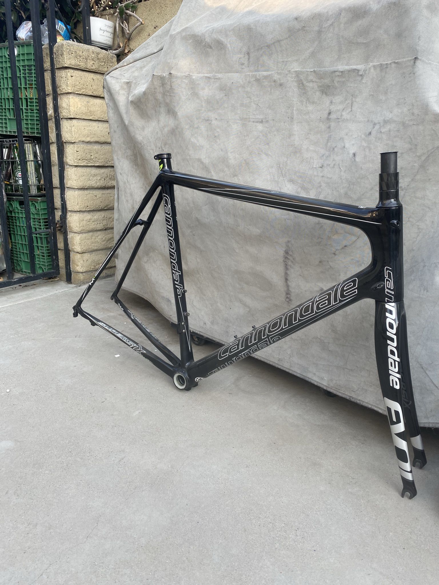 2012 Cannondale Supersix Evo Hi Mod Size 58 Road bike frame