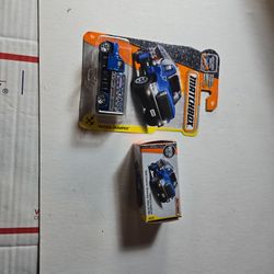 2 MATCHBOX Petrol Pumpers 