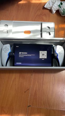 PlayStation portal (brand new)
