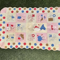 Vintage Nursery Baby CRIB Quilt Three Little Pigs