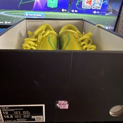 Nike total 90 Size 15 (Brazil Color Way) 