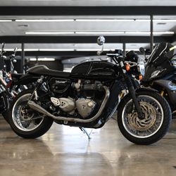 2016 TRIUMPH THRUXTON 1200