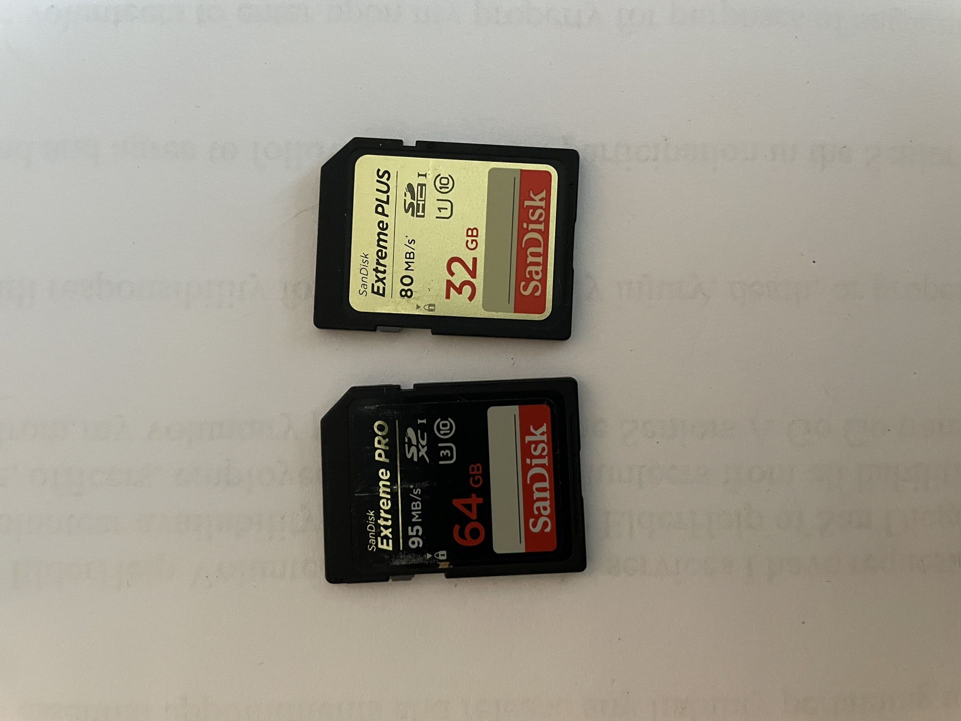 SanDisk Extreme 64GB & 32GB Memory Cards