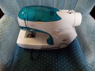 Singer Sewing Machine for Nintendo GAMEBOY!