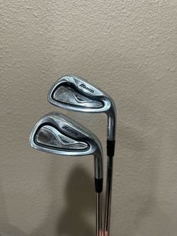 Mizuno mx-900 pitching wedge and 9 iron
