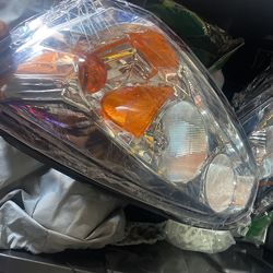 2004 2008 Malibu Head Lights !!!