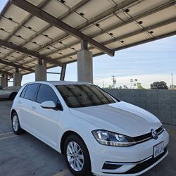 2019 Volkswagen Golf 6 Speed Manual
