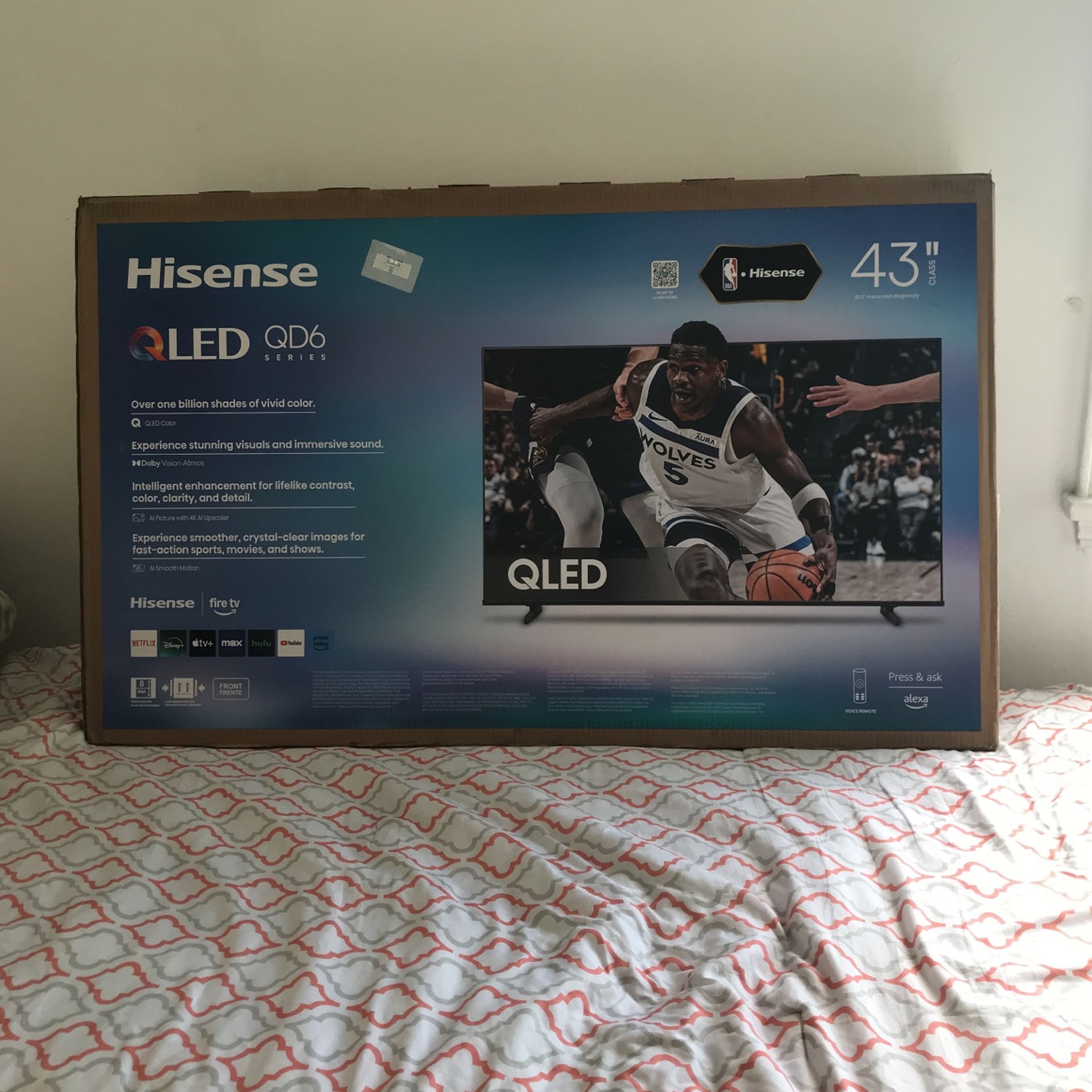 Brand New  Hisense QLED QD6series 43” Television 