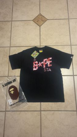 Graphic tee