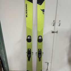 Blizzard Rustler 11 Skis With Salomon Warden MNC 13 Bindings - 180cm