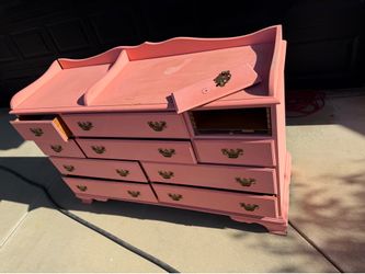 Dresser for free