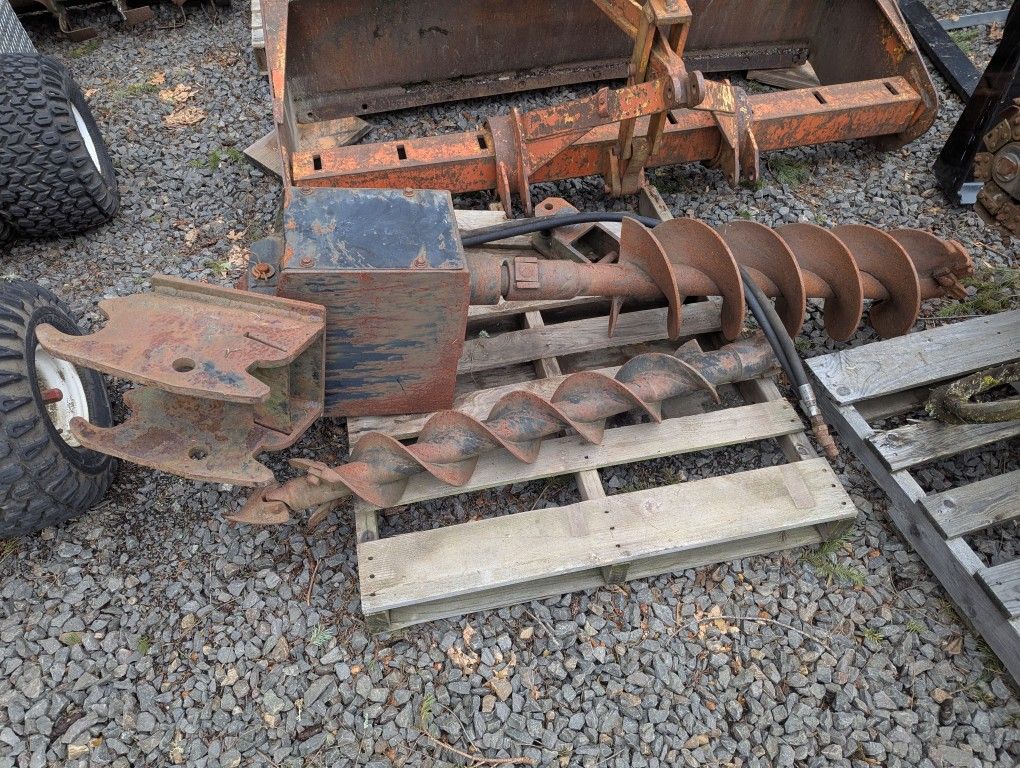 Mini Excavator Post Hole Digger W/ Augers