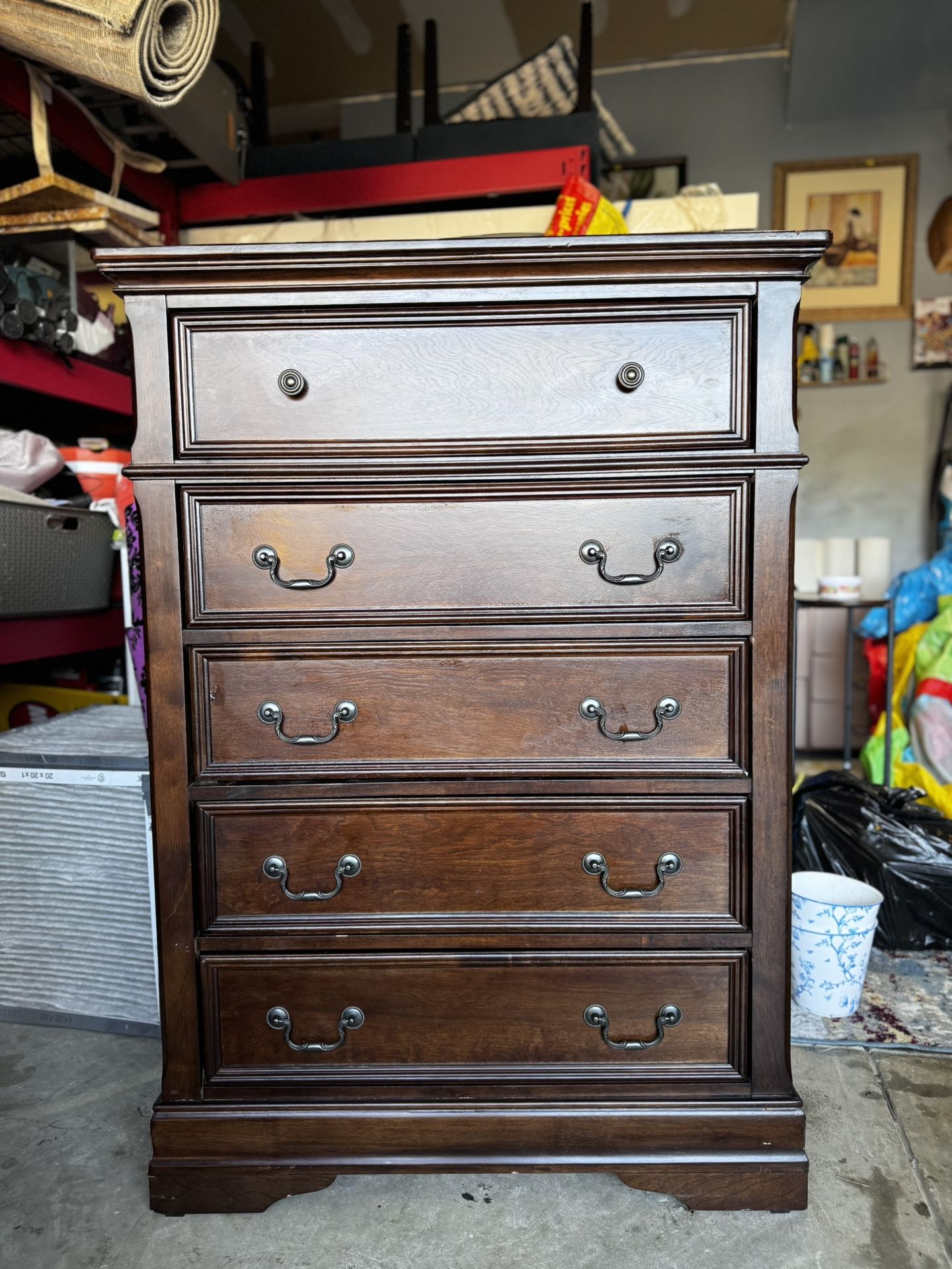 Elegant Dark Wood Dresser – High End Look Classic Solid Wood Dresser – Beautiful Condition