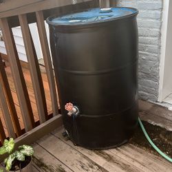 50 Gallon Rain Barrel