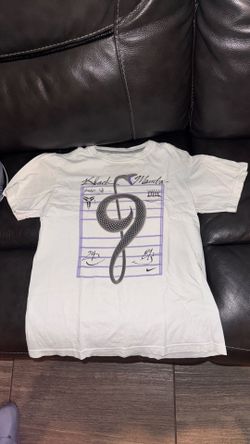 Kobe Kids Shirt Size Medium