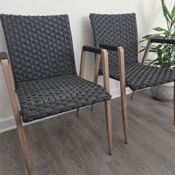 2 Chairs -outdoor/indoor