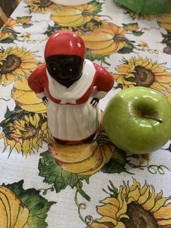 $$ Ain’t Ya Mama Ceramic Doll Bell 