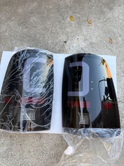 09-18 Dodge Ram Smoke Black LED Bar Tail Lights
