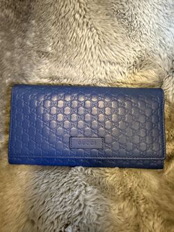 Authentic Gucci Blue Embossed Leather Wallets