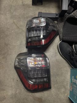 4 Runner Tail Lights 