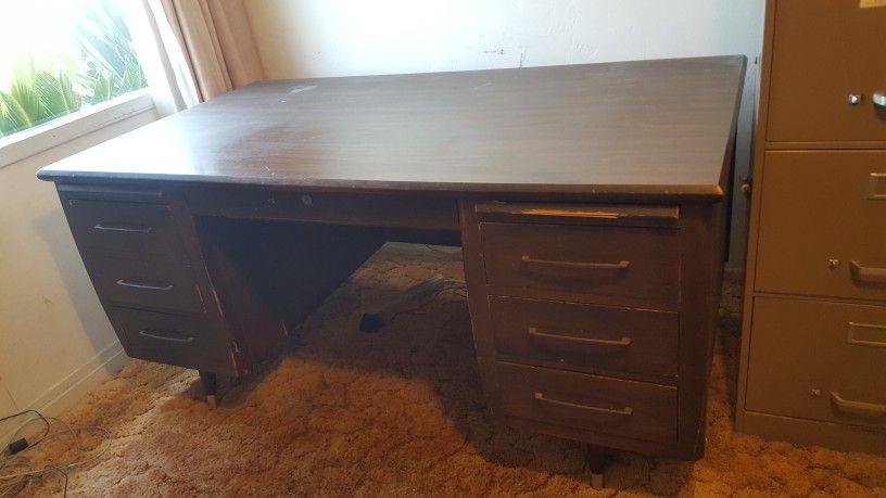 Vintage Midcentury ALMA Desk 