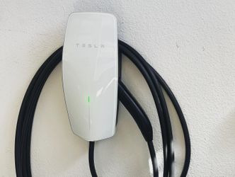 Tesla Gen 3 Wall connector